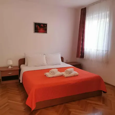 Appartement 34 *